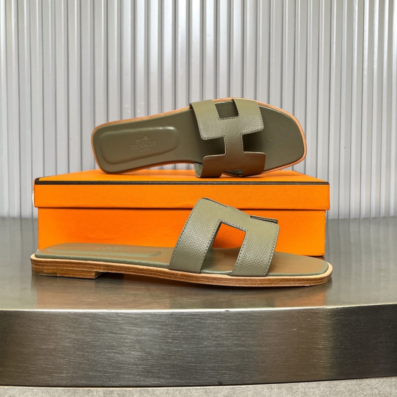 Hermes Slippers